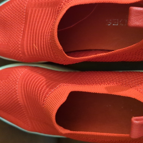 J/Slides Hilo Platform Knit Slip on - Picture 8 of 12